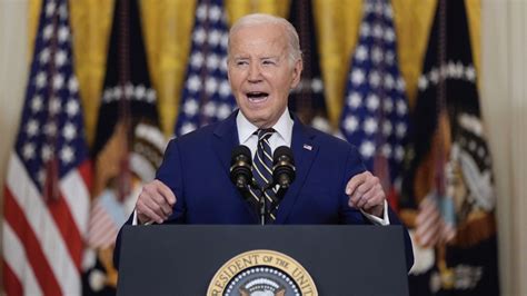 Cómo afecta la orden ejecutiva fronteriza de Biden a su campaña por la