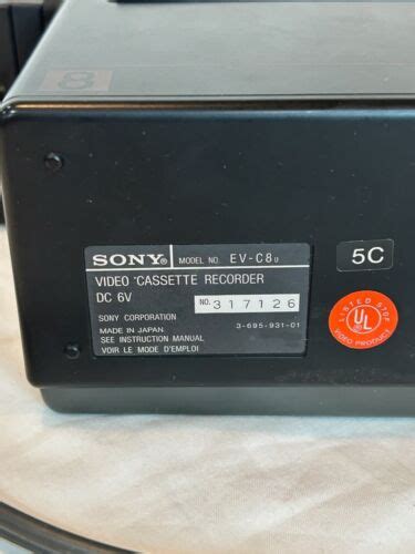 Sony EV C8U Video 8 Cassette Recorder Deck RFU 80UC Powers On FOR