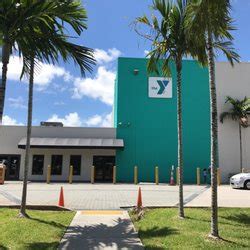 Greater Hollywood YMCA Family Center - 24 Photos & 35 Reviews - Gyms ...