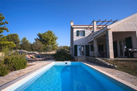 Villa Santelle In Stari Grad Hvar Island Croatian Villa Holidays