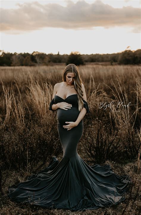 Beautiful Mama In Our Serenitygown In Charcoal Cute Pregnancy