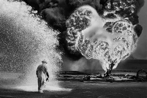 25th Anniversary of 1991 Kuwaiti Oil Fires - The New York Times