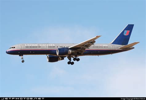 N575UA Boeing 757 222 United Airlines Mark Abbott JetPhotos