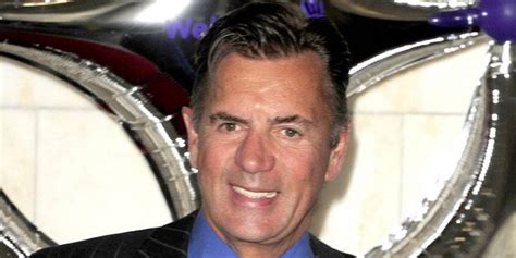 Duncan Bannatyne - Age, Family, Bio | Famous Birthdays