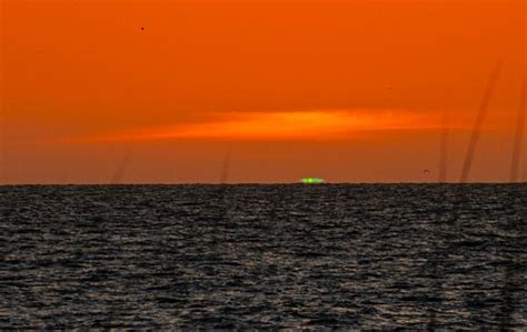 Weather Words: 'Green Flash' | Weather.com