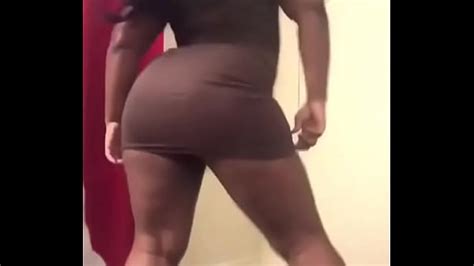 Ebony Twerk For Juggler In Dress Ass Out GizmoXXX Video