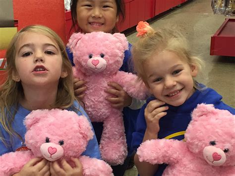 Wca Kindergarten Class Makes Bears For Grove Outreach Williamsburg