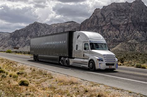 Freightliner Inspiration Autonomous Semi Truck Hits Nevada Roads