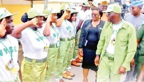 Sanwo Olu Visits Nysc Camp In Uniform Splashes Millions On Corpers