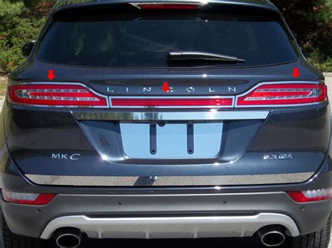 Lincoln Mkc Chrome Tail Light Surround Trim 2015 2016 2017 2018