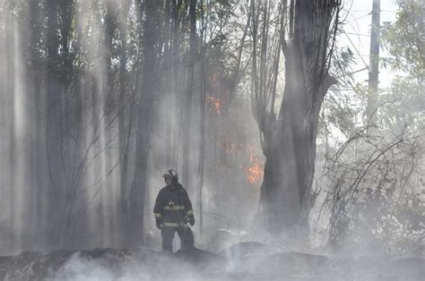 Declaran Alerta Roja Por Incendios Forestales En Tres Comunas De