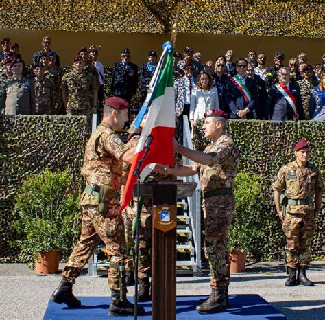 Avvicendamento Nella Folgore Giuliano Bilotta Nuovo Comandante Del