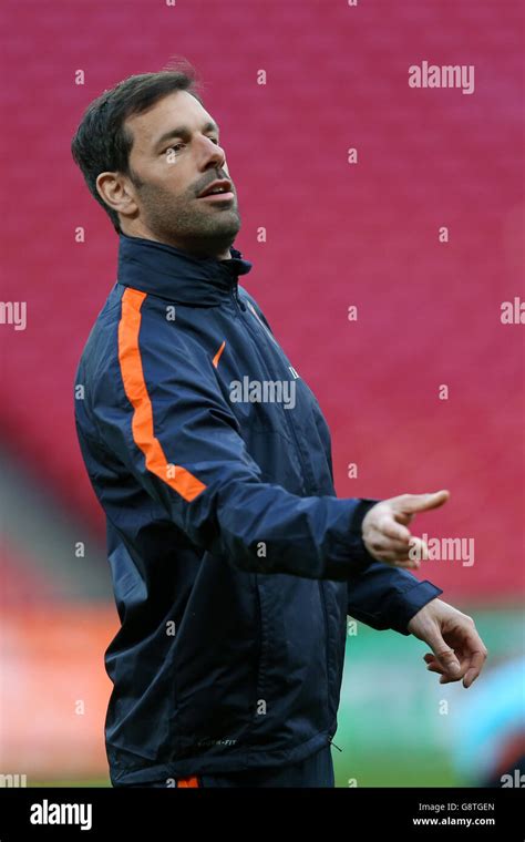 England V Holland Ruud Van Nistelrooy Hi Res Stock Photography And