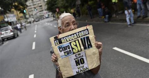 Apertura Venezuela El órgano Electoral Venezolano Valida El Primer Paso Para El Revocatorio