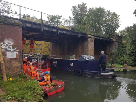 D&B Brentford Canal Overbridge - South Coast NASC Scaffold Companies