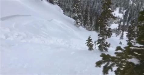 Skier Triggers Avalanche On Berthoud Pass Cbs Colorado