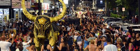 Carnaval De Barra Mansa Arrasta Milhares De Pessoas Para As Ruas