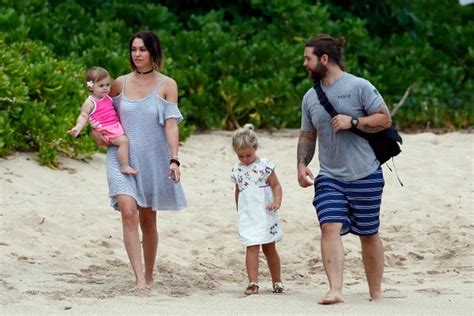 Family Beach Time! Jack Osbourne Spotted With Wife Lisa & Daughters In ...