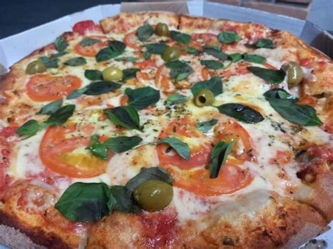 Bolinhas Pizzaria forno a lenha Guarujá Opiniones del restaurante