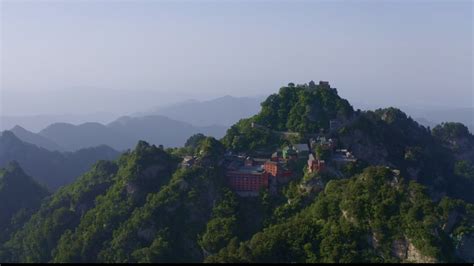 Wudang Mountains Finding The Way In A Taoist Mecca Cgtn