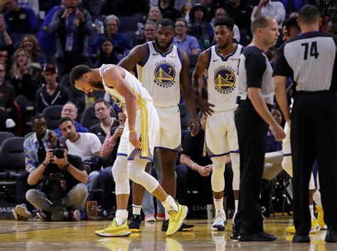 Stephen Curry Breaks Hand In Warriors Loss To The Suns The New York