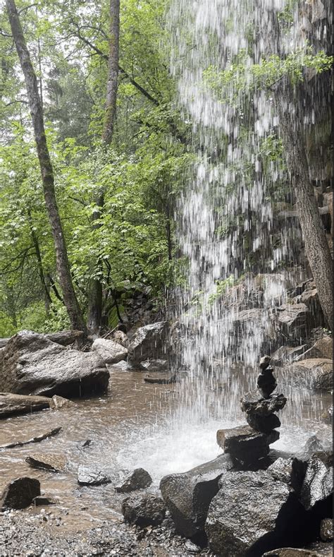 4 Incredible Mount Shasta Waterfalls - Lita of the Pack