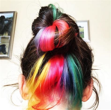 “Hidden Rainbow Hair” Trend Conceals Vibrant Colors Beneath Naturally ...