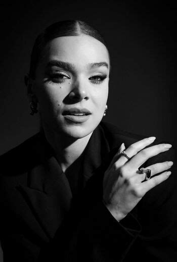 Hailee Steinfeld Haileesteinfeld Https Nude OnlyFans Page 17 The Fappening Plus