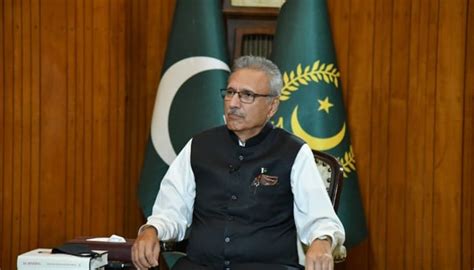 President Arif Alvi Confers Civil Awards On Pakistanis Foreign Nationals