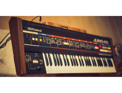 Roland Juno-60 - ranked #10 in Synthesizers | Equipboard