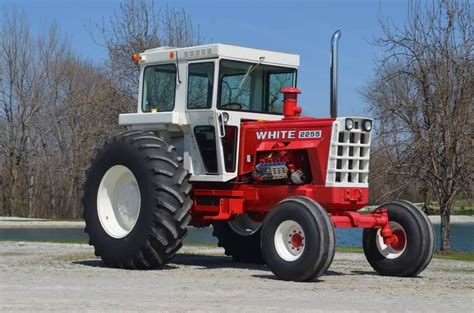 History Of The Oliver 2255 The Most Powerful Production Oliver Tractor Classic Tractor Fever Tv