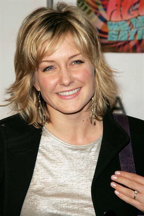 Amy Carlson High Quality Image Size 2000x3000 Of Amy Carlson Photos