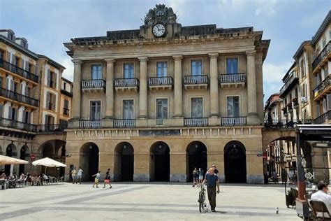 Private Tour Of San Sebastian From Bilbao With Return By Coast