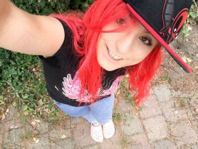 Jennystyle Stripchat Webcam Model Profile Free Live Sex Show