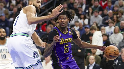 Lakers Scratch Cam Reddish Dangelo Russell Pelicans De Activate Trey