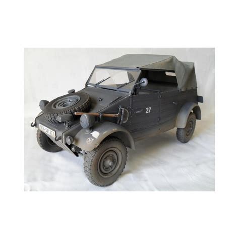 Revell maquette militaire Kübelwagen typ 82 1 9