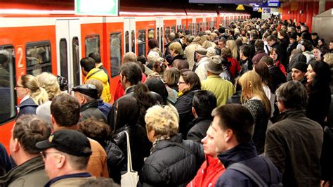 Chaos Wochen bei der S Bahn Sprecher räumt ein Problem ein