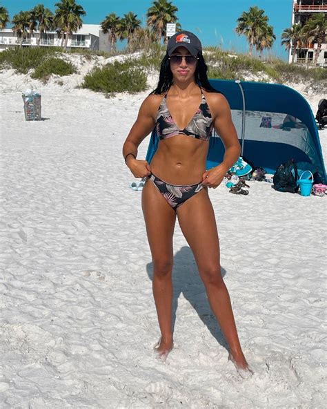 Hot Indi Hartwell Bikini Photos PWPIX Net