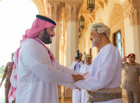 Sultan of Oman Receives Saudi Crown Prince