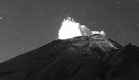 3 new eruptions at Popocatepetl Volcano - IHA News