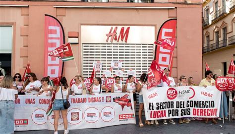 Fin A La Huelga De H M Las Trabajadoras Logran Un Aumento En La