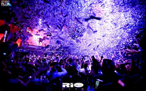 This is 90s NYE at Rio Club