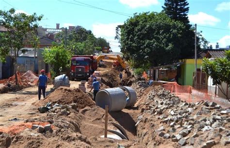 Obra De Drenagem Na Vila Nova Avan A Em Camaqu