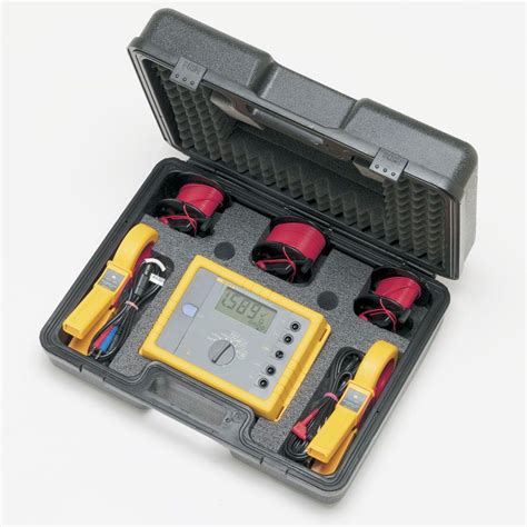 Fluke 1623 2 Kit Basic Geo Earth Ground Tester With Accessories