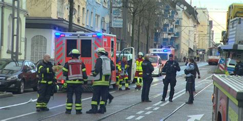 Brand Mit Einem Toten In Dortmund Eving Polizei Geht Von Fahrl Ssiger