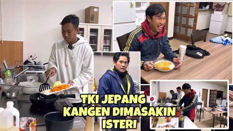 Suami Suami Kangen Masakan Isteri Pulang Kerja Malah Masuk Dapur Buat