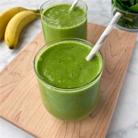 Green Tea Smoothie - Pinch of Wellness