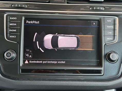 Vw Tiguan Tdi Bmt Alu Navi Pdc Adapt Tempomat El Paket Garancija