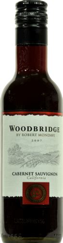 Woodbridge Cabernet Sauvignon Red Wine Can, 187 ml - Pick ‘n Save