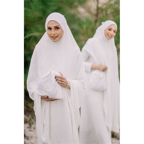 Nunha Set Mini Telekung By Neelofa Shopee Malaysia